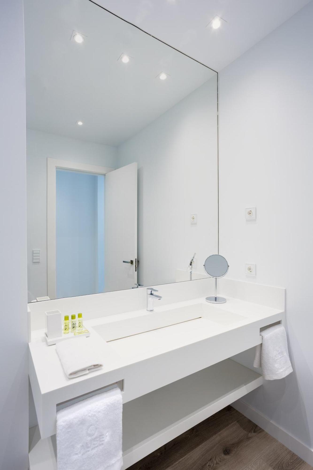 Lauser City Suites 洛斯·亚诺斯·德·阿里丹 客房 照片